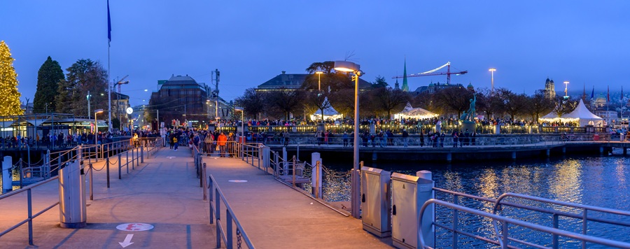 251214 Friedenslicht ZH CRE 2261 Pano