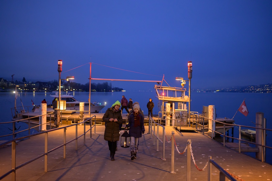 251214 Friedenslicht ZH CRE 2287