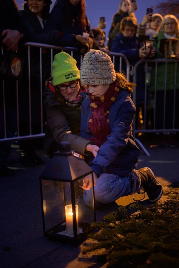 251214 Friedenslicht ZH CRE 2323